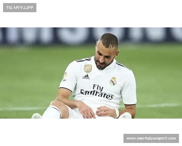 “卡马文加头球中柱，皇马绝杀前屡失良机”